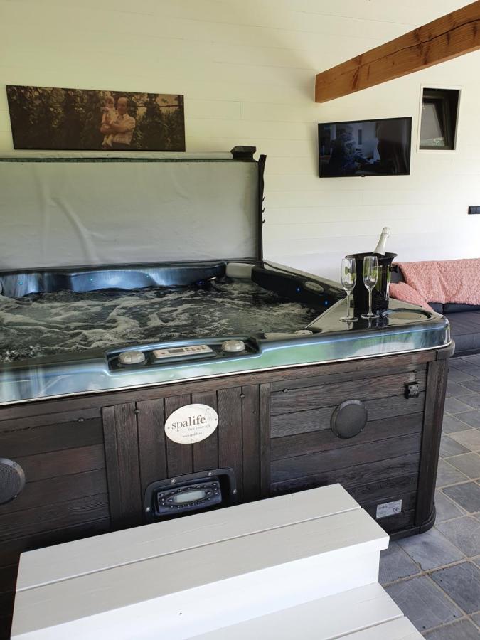 B&B 'T Hoogste Bornem Bagian luar foto